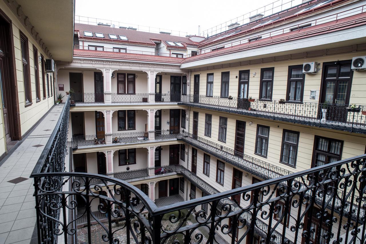 Fine Trees Apartment Budapest Ngoại thất bức ảnh